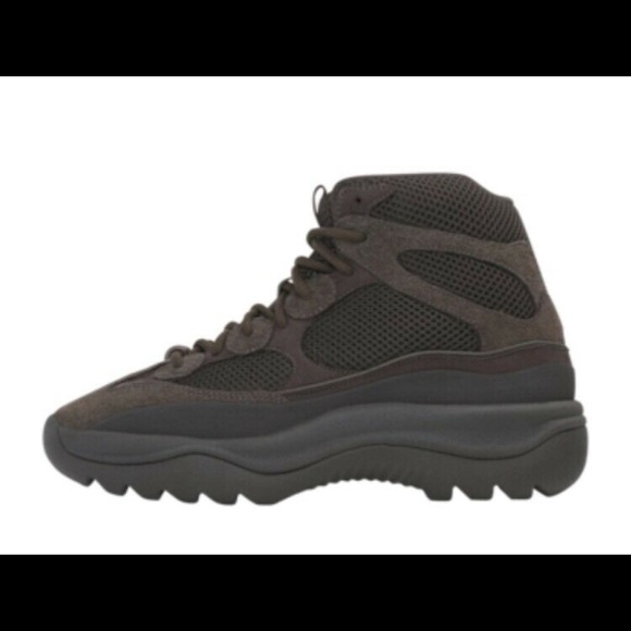 Yezzy DSRT Dessert Boots - Picture 2 of 3